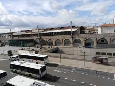 Studio Privatif Dans Hotel Residence Nimes Gare Buitenkant foto